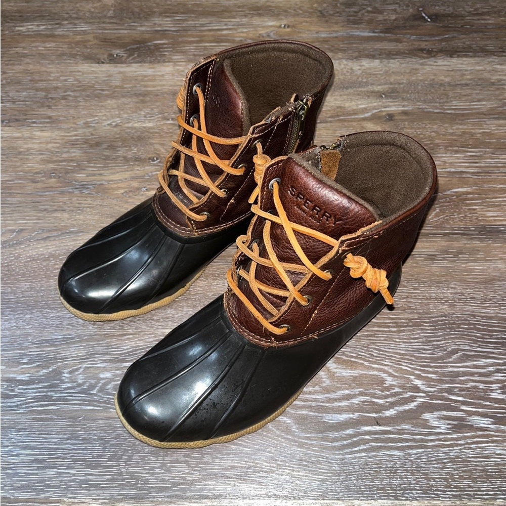 Sperry duck boots